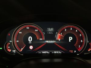 BMW M550 bild 12