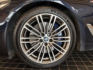 BMW M550 bild 14