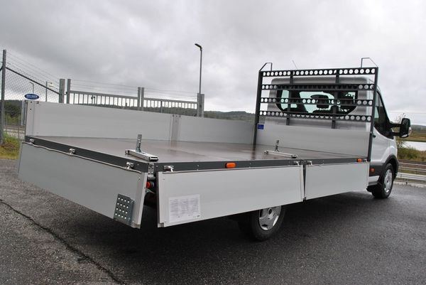 Ford Transit Chassi Cab 350 L4 Ny Trend 4,3m Flak Chassi Cab 350 L4 Ny Trend 4,3m Flak - 2026