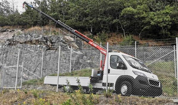 Peugeot Boxer Flak 4,2m 165HK Kran ML 150.3 - 2024