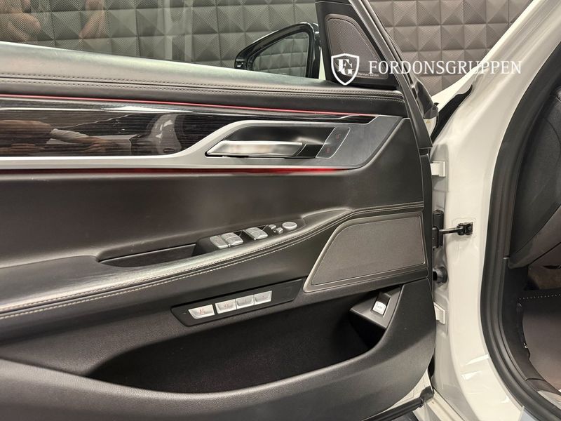 BMW 730 bild 10