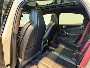 Porsche Cayenne bild 12
