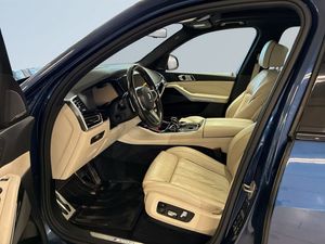 BMW X5 bild 7