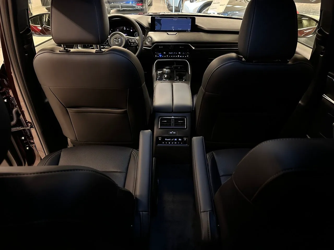 Vehicle image 31