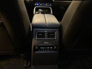 Mazda CX-80 bild 28