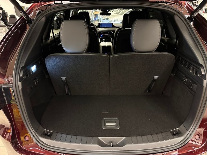 Mazda CX-80 bild 33