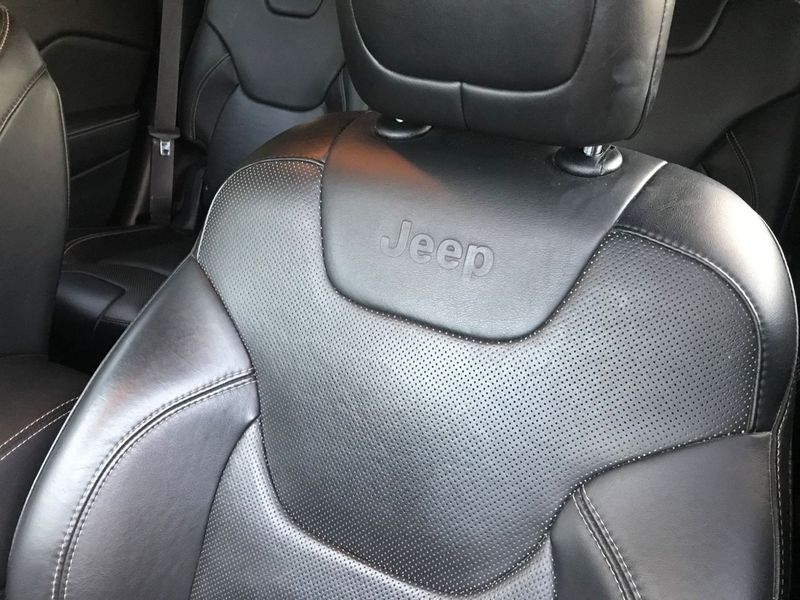 Jeep Cherokee bild 6