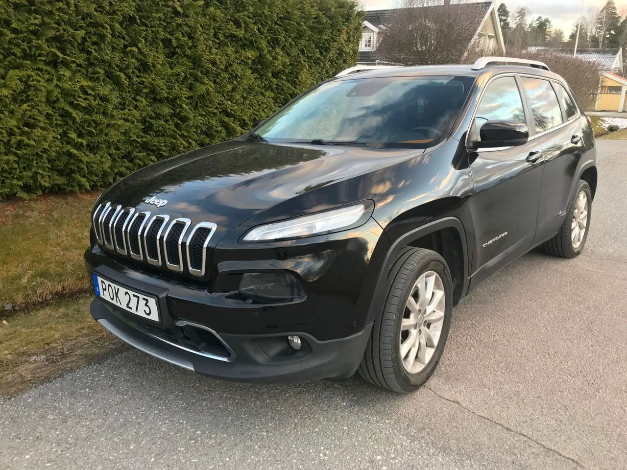 Vehicle image 7