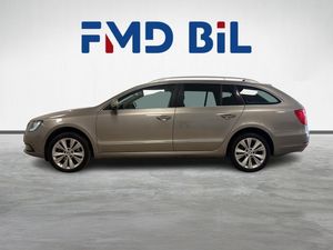 Skoda Superb bild 2