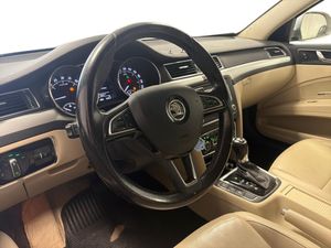 Skoda Superb bild 8