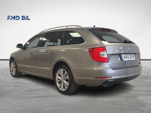 Skoda Superb bild 3
