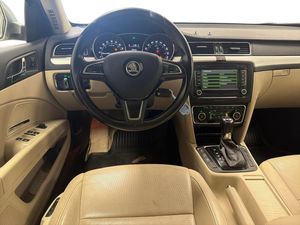 Skoda Superb bild 10