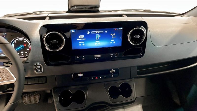 Mercedes e-Sprinter bild 9