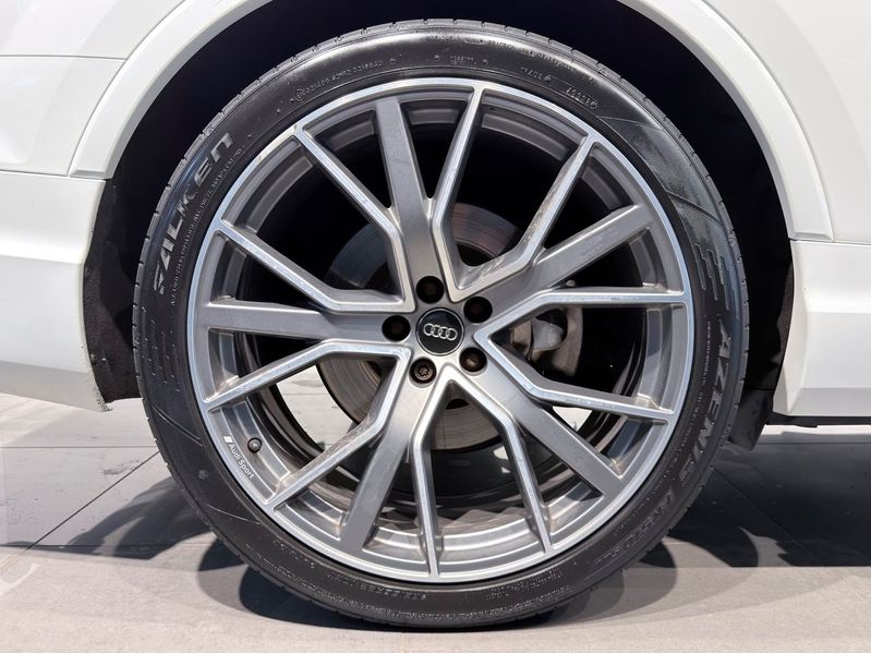 Audi Q7 bild 5