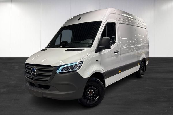Mercedes e-Sprinter 414 414 SKÅP A2 PRO | Drag | Smartphone | Backkamera | - 2025