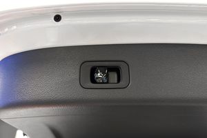 Mercedes GLC300 bild 22
