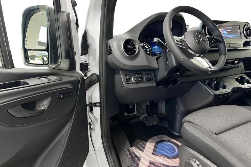 Mercedes e-Sprinter bild 14