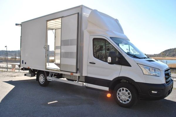 Ford Transit Volymskåp Bakgavellyft/ Volymskåp Bakgavellyft/ - 2025