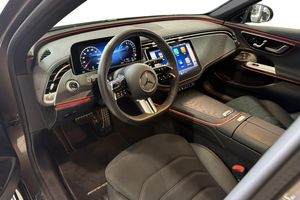 Mercedes E300 bild 8