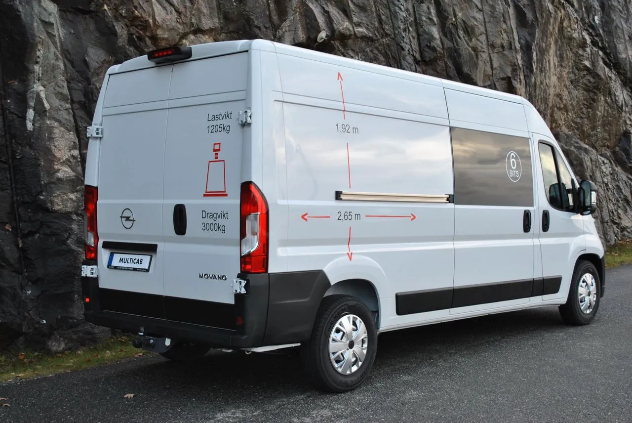 Vehicle image 22