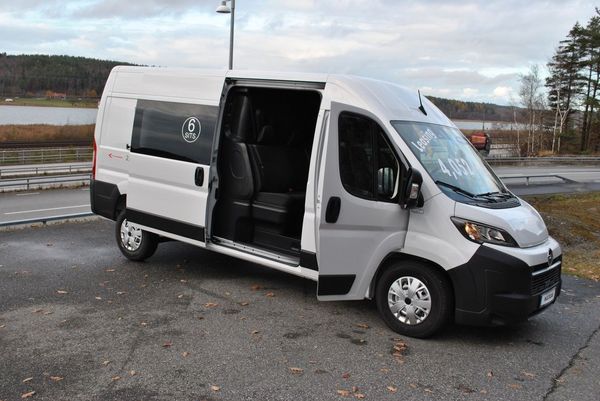 Opel Movano 6-Sits MultiCab / Nya Modellen - 2026