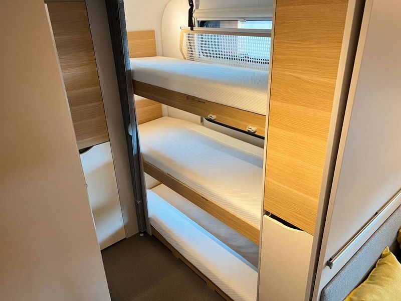 Adria Adora bild 22