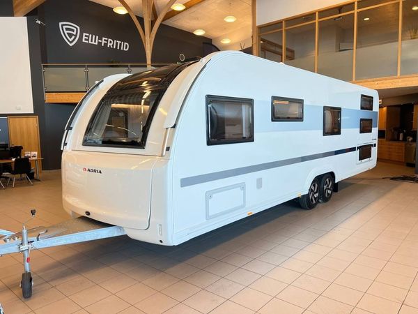 Adria Adora 753 UK (Barnkammare+ALDE+7 Sovplatser+Dusch) - 2023
