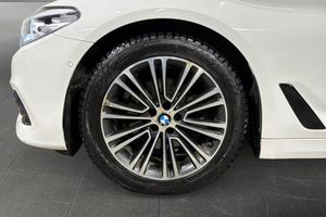 BMW 520 bild 16