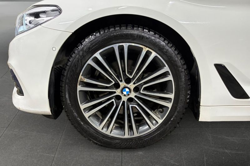 BMW 520 bild 16