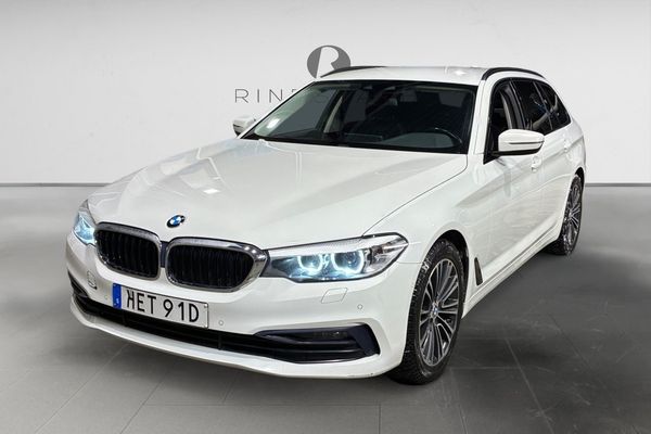 BMW 520 d xDrive Touring 190 HK AUT SPORT LINE DRAG NAVI PDC 18" - 2019