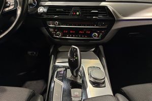BMW 520 bild 12