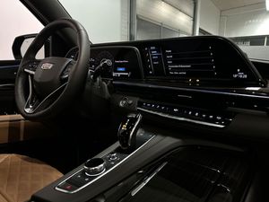 Cadillac ESCALADE bild 10