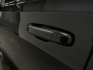 Cadillac ESCALADE bild 24