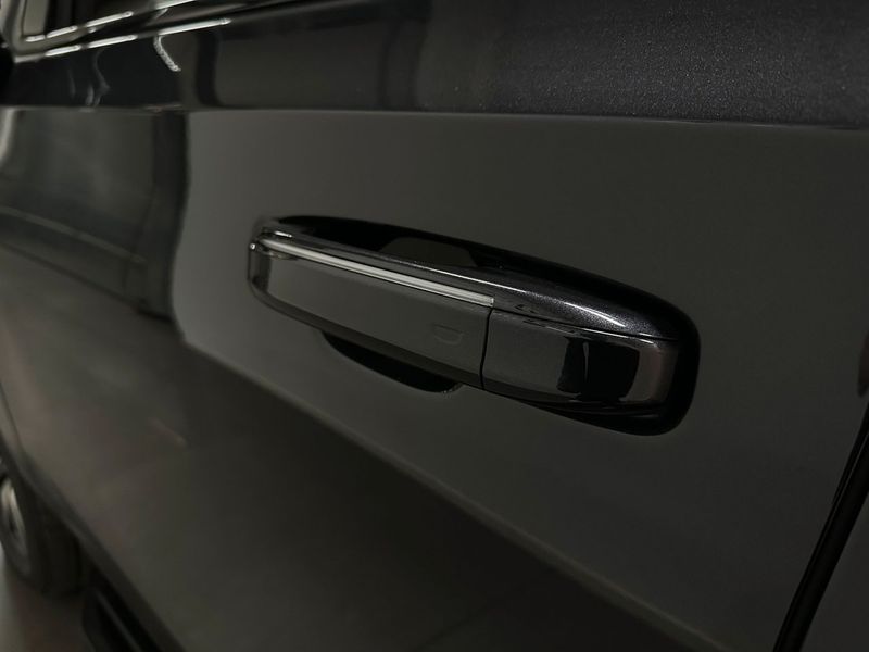 Cadillac ESCALADE bild 24