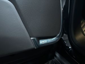 Cadillac ESCALADE bild 28