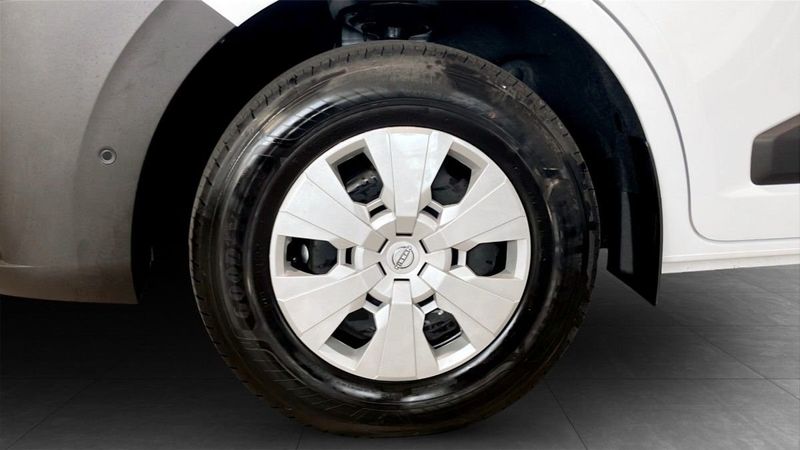 Nissan Interstar bild 9