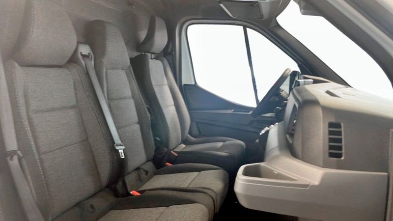 Nissan Interstar bild 3
