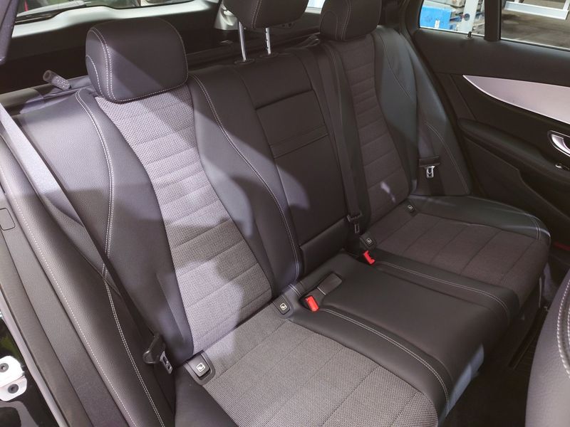 Mercedes E220 bild 11