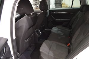 Skoda Octavia bild 11