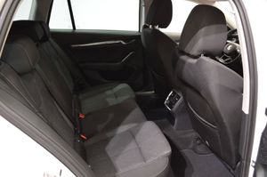 Skoda Octavia bild 12