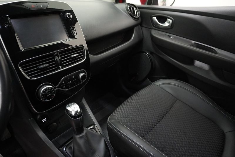 Renault Clio bild 15