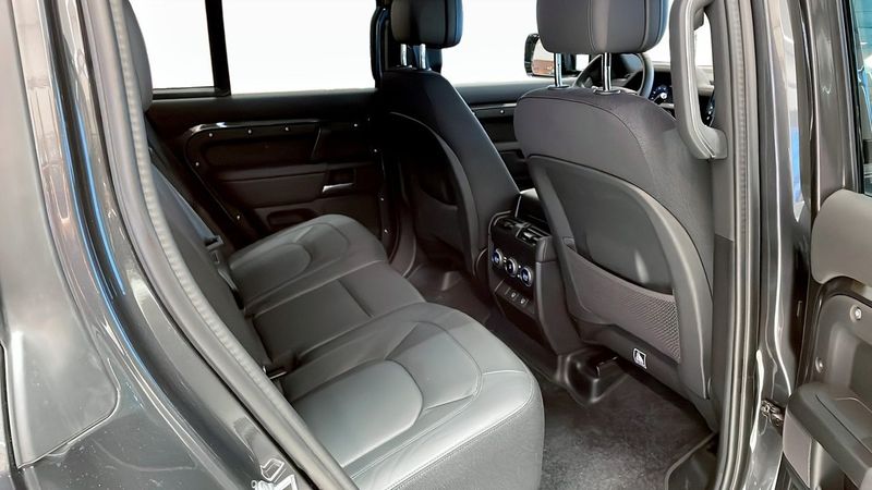 Land Rover Defender bild 5