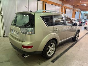 Mitsubishi Outlander bild 13