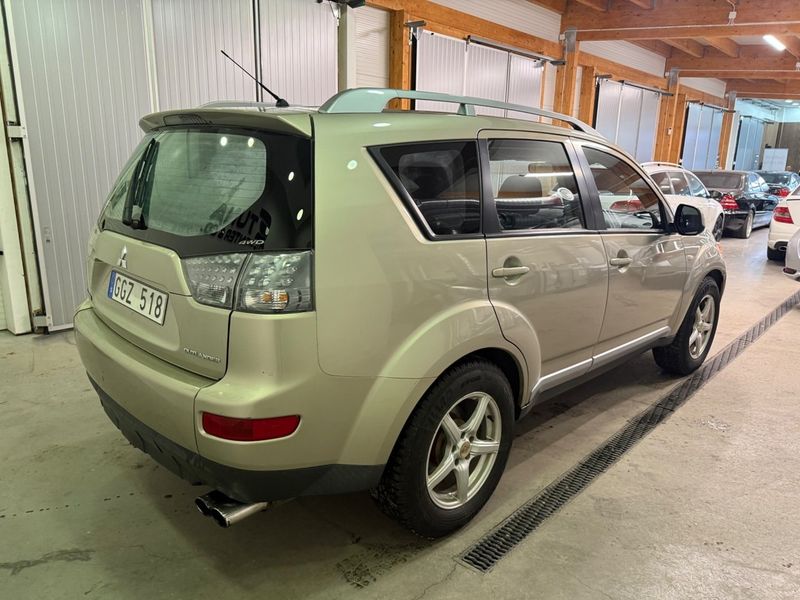 Mitsubishi Outlander bild 13