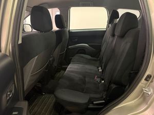 Mitsubishi Outlander bild 11