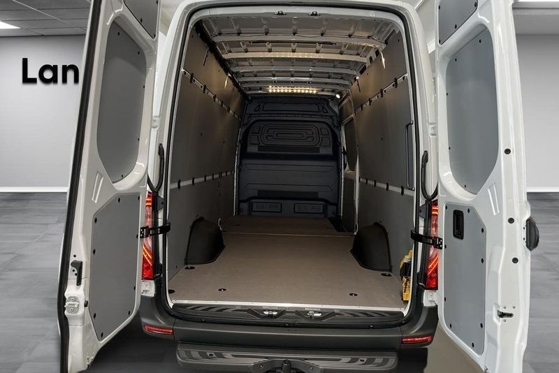 Mercedes e-Sprinter bild 9