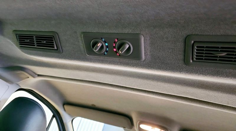 Renault Trafic bild 10