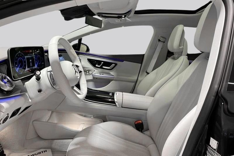 Mercedes EQE350 bild 8