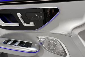 Mercedes EQE350 bild 13