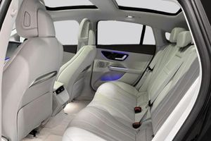 Mercedes EQE350 bild 9
